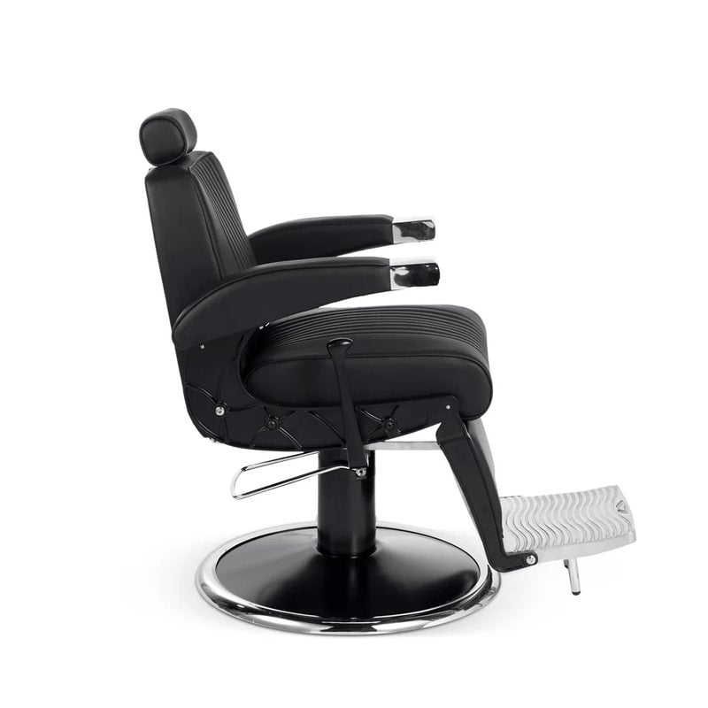 Hugo B – 800 x 800