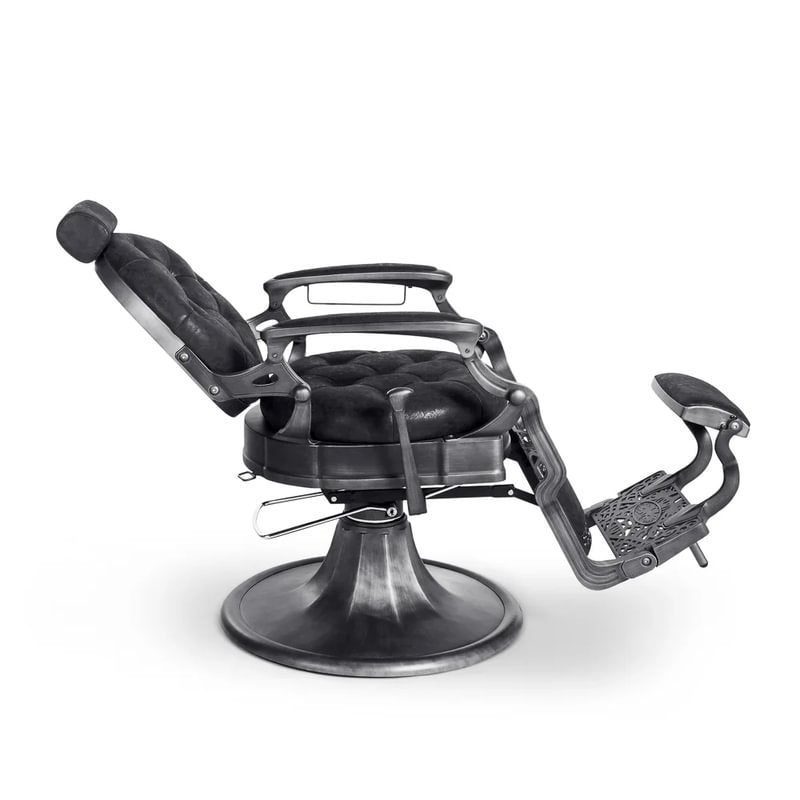 Clint B – 800 x 8004