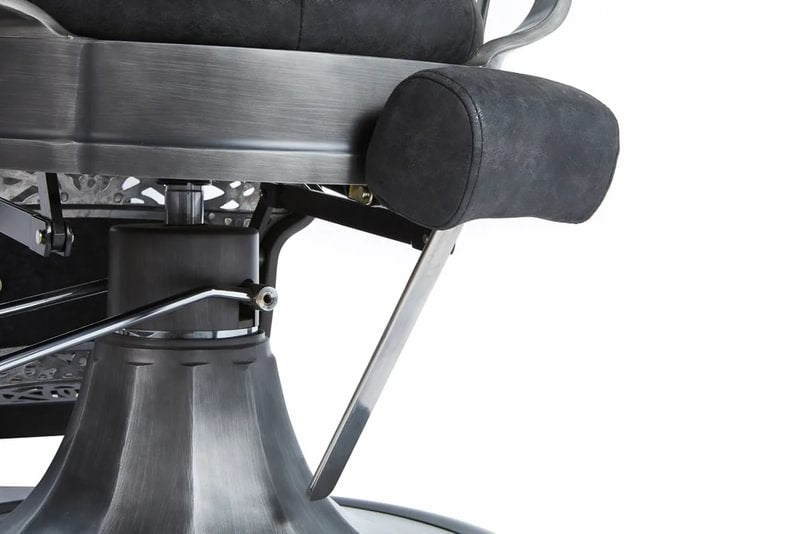 Clint B Detail – 800 x 8001